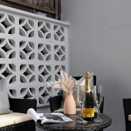 Spacious 4 Bedroom House Next To Kensington Palace 런던 외부 사진