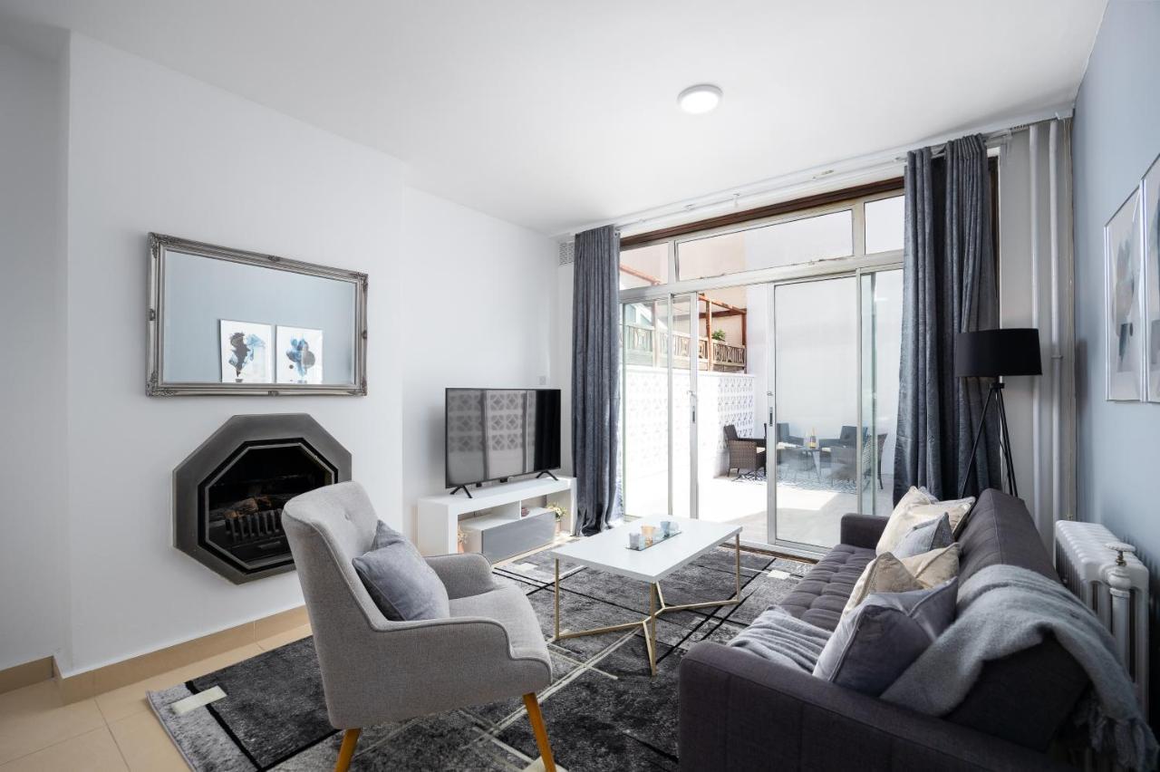 Spacious 4 Bedroom House Next To Kensington Palace 런던 외부 사진