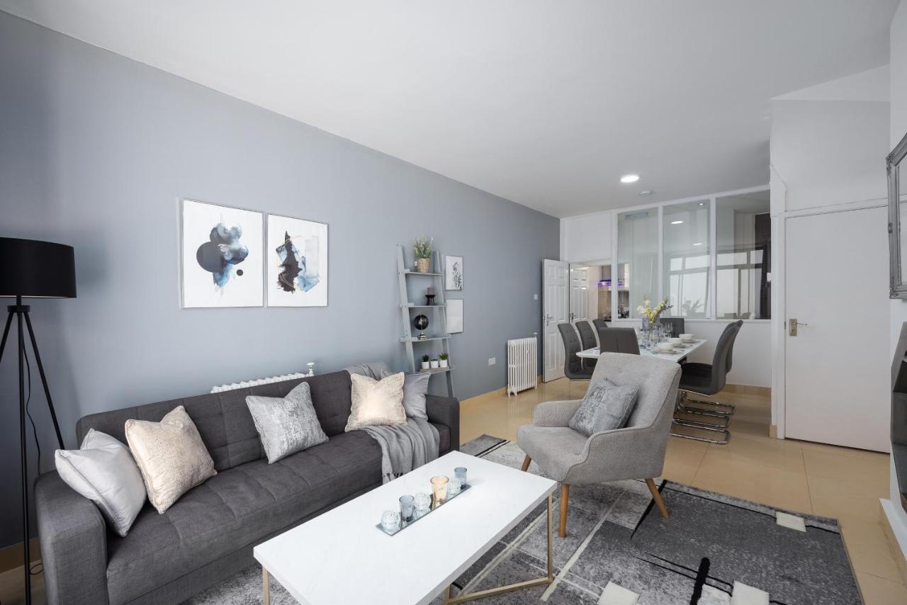 Spacious 4 Bedroom House Next To Kensington Palace 런던 외부 사진