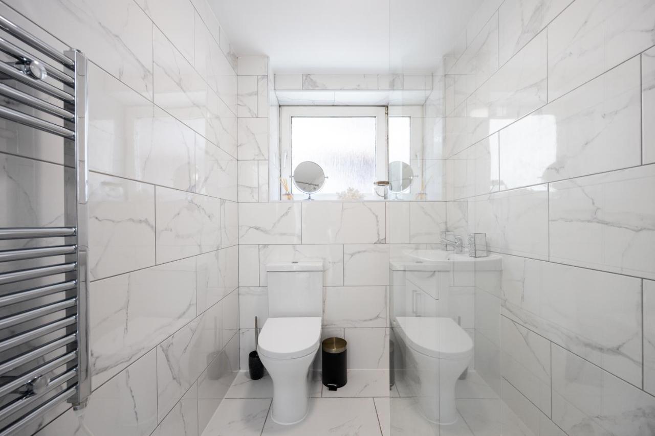 Spacious 4 Bedroom House Next To Kensington Palace 런던 외부 사진