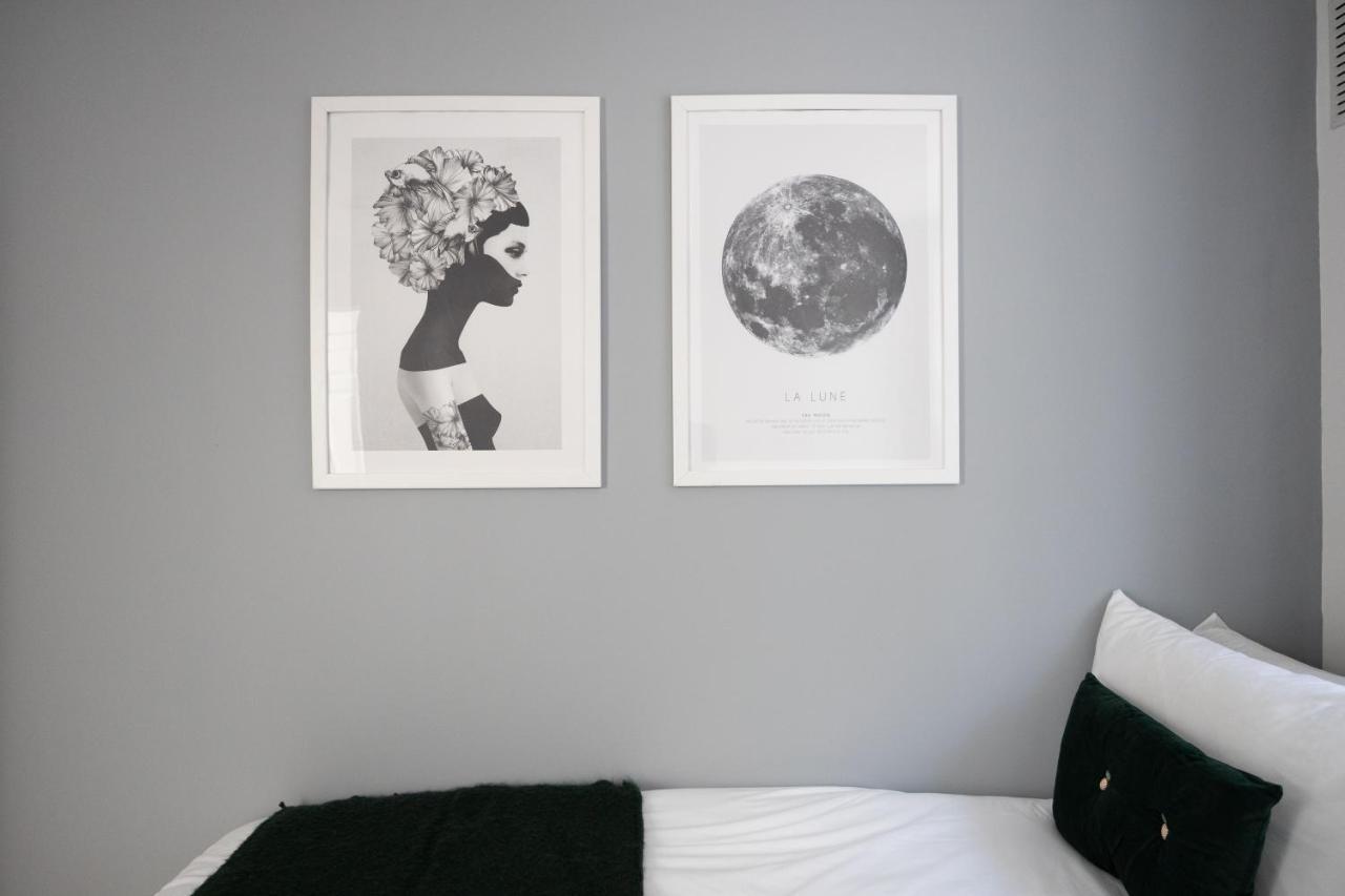 Spacious 4 Bedroom House Next To Kensington Palace 런던 외부 사진