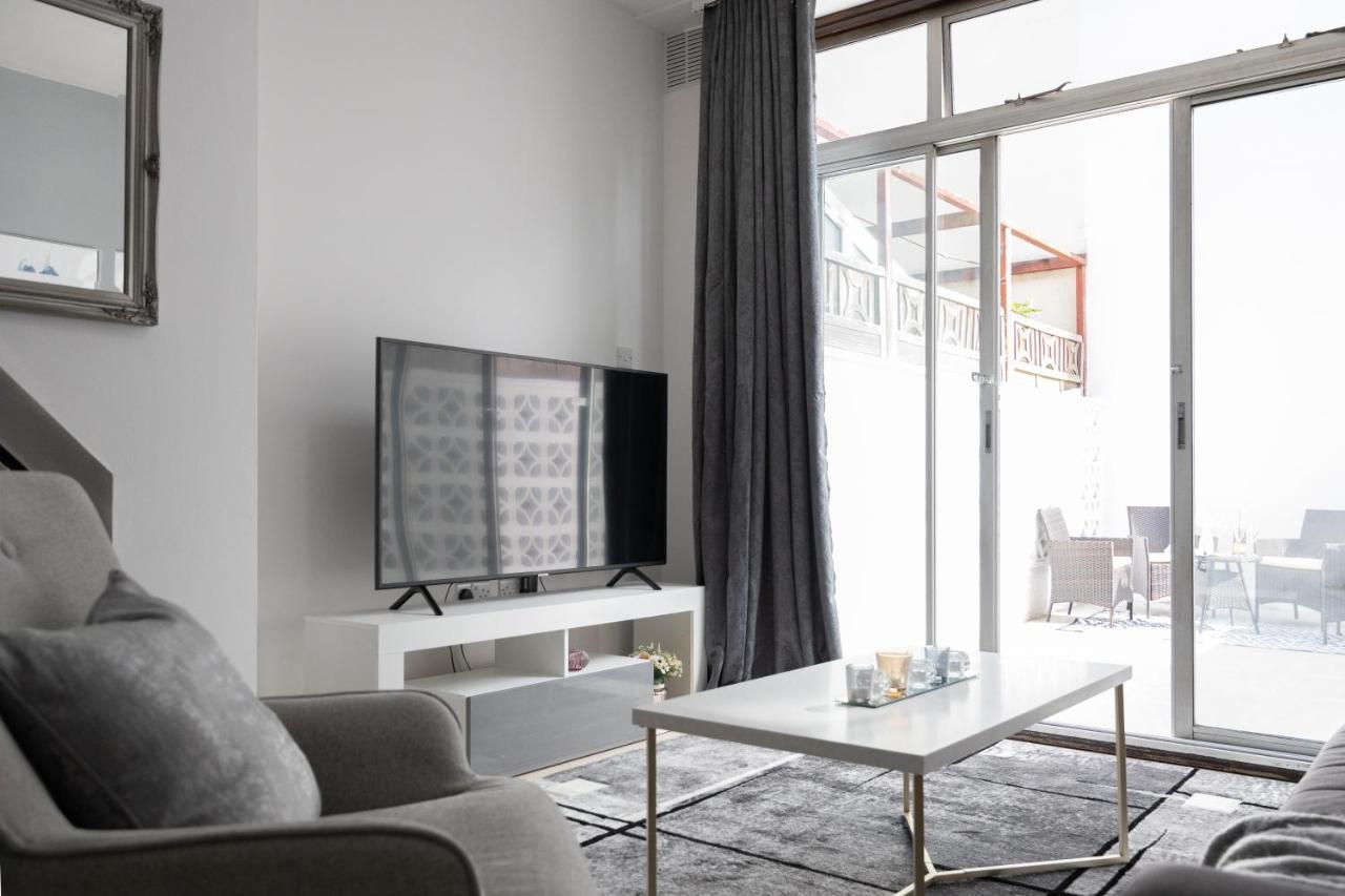 Spacious 4 Bedroom House Next To Kensington Palace 런던 외부 사진