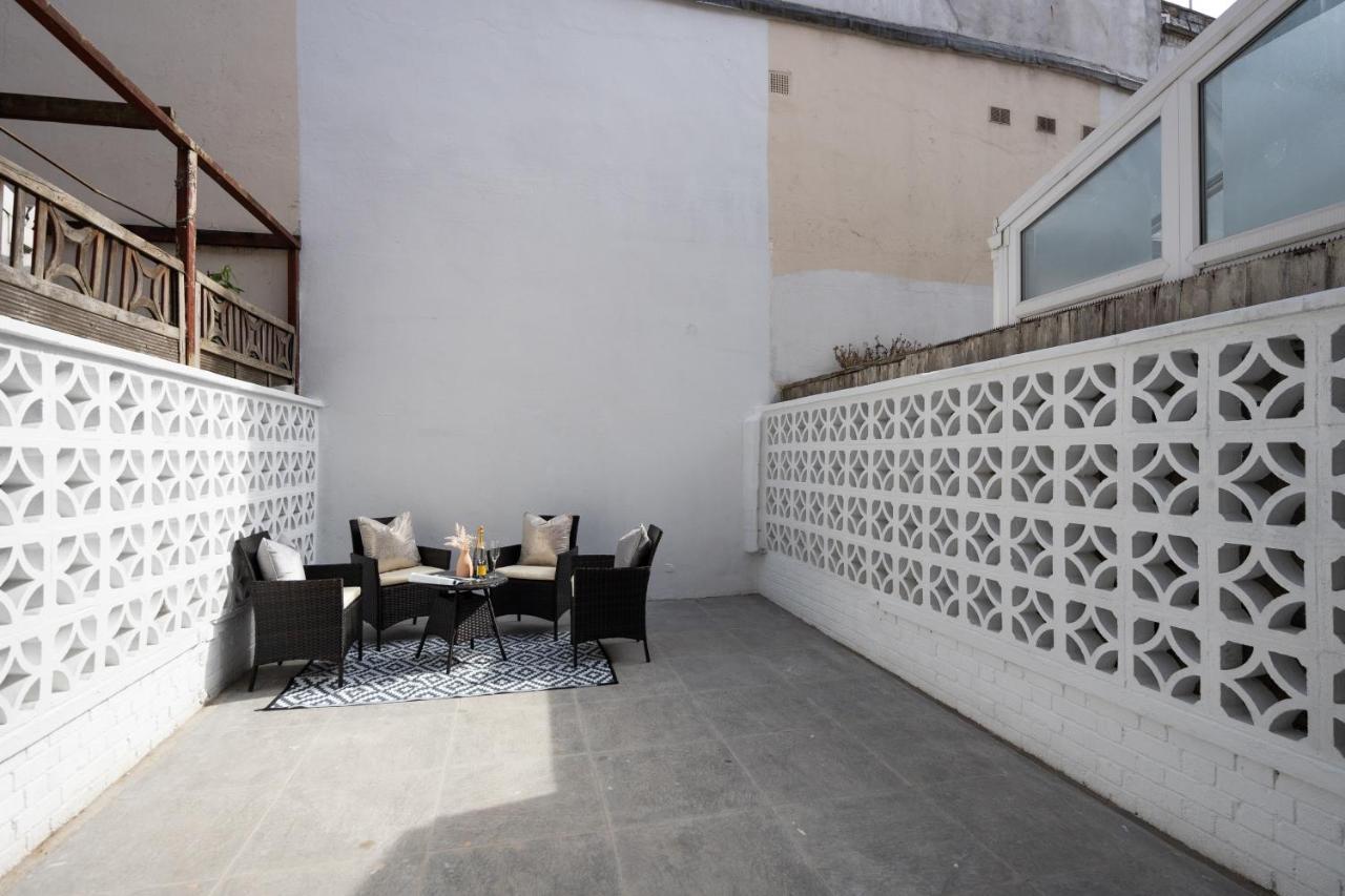 Spacious 4 Bedroom House Next To Kensington Palace 런던 외부 사진