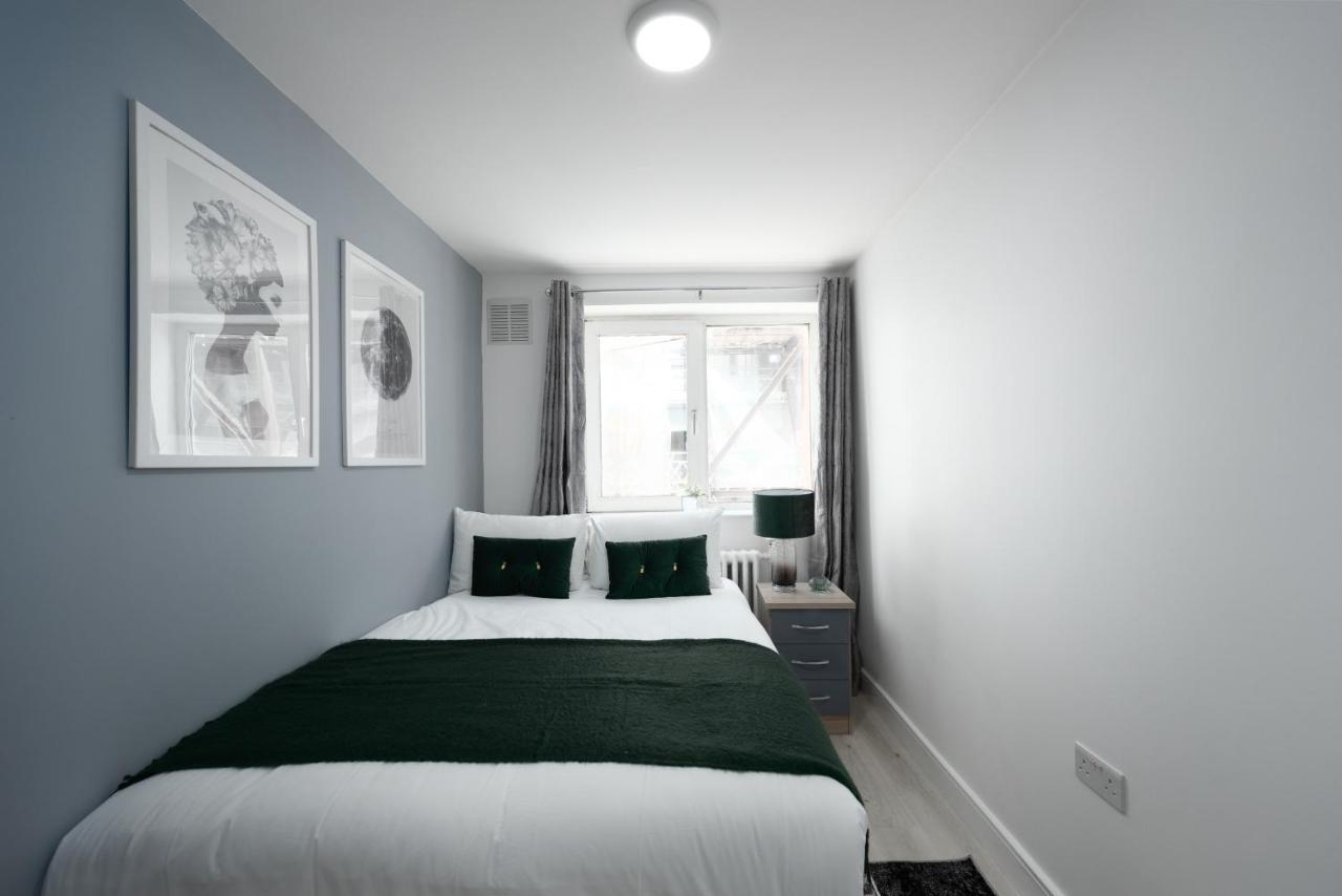 Spacious 4 Bedroom House Next To Kensington Palace 런던 외부 사진