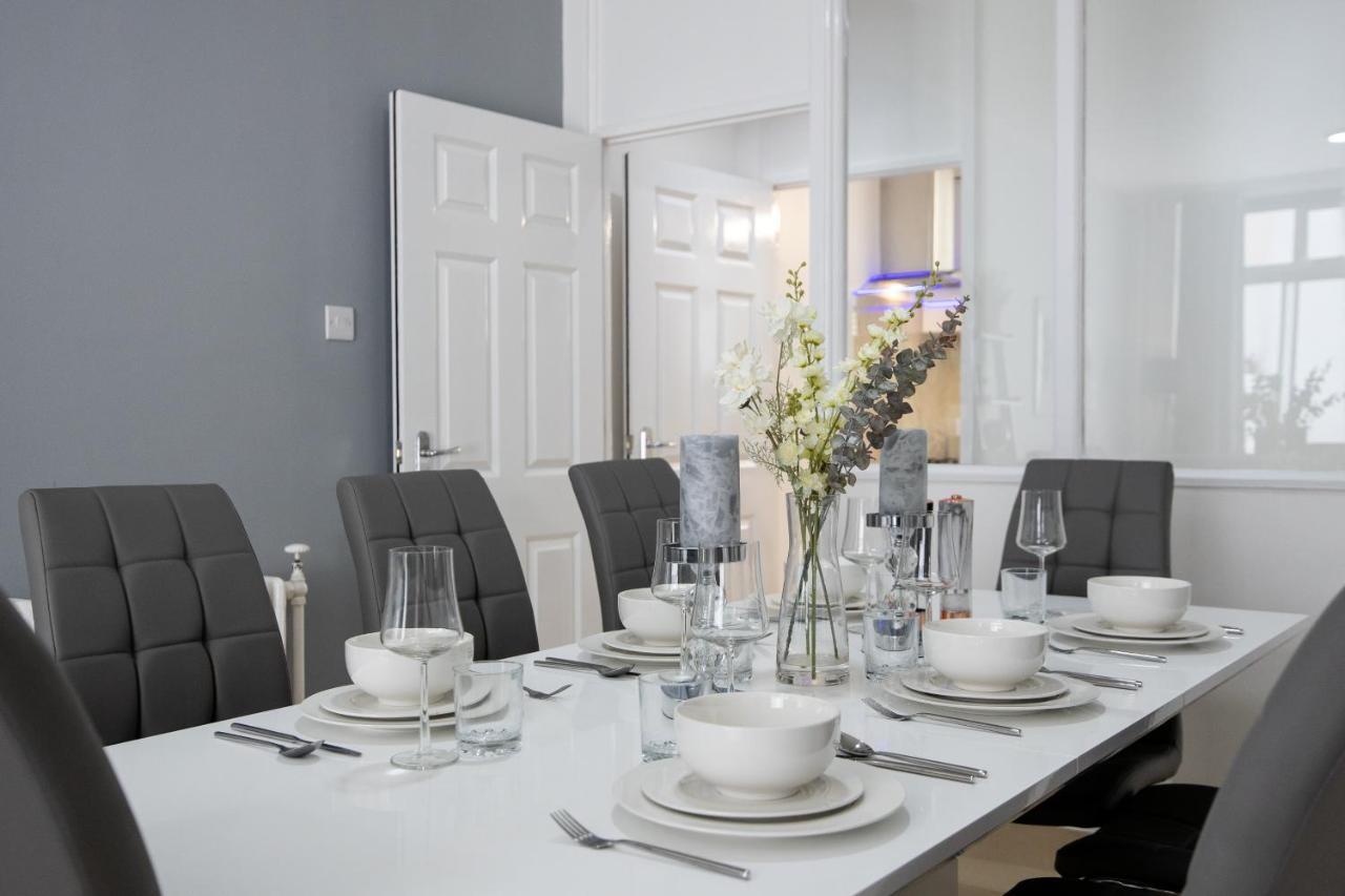 Spacious 4 Bedroom House Next To Kensington Palace 런던 외부 사진
